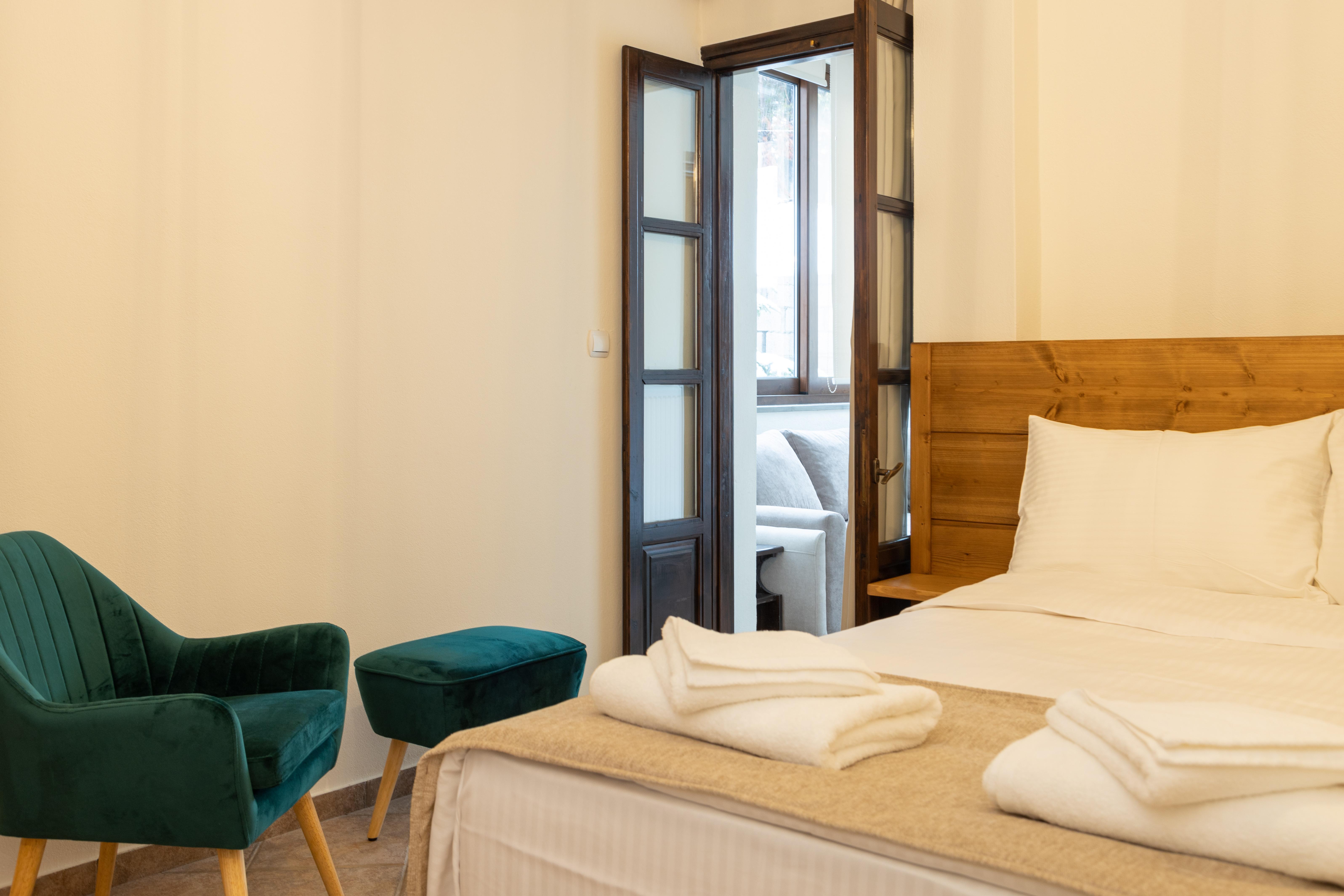 Hotel Katafigio Eláti 외부 사진