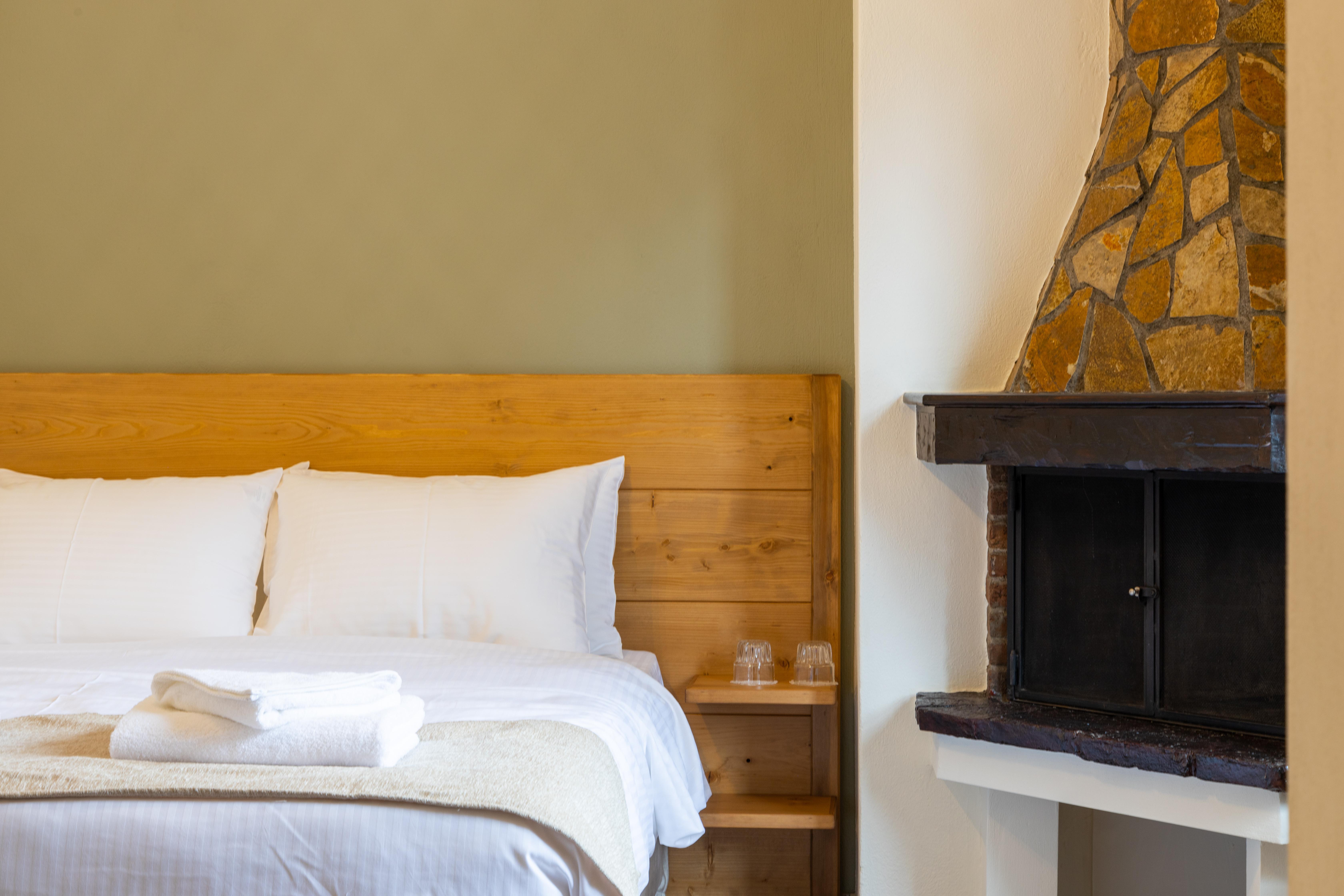 Hotel Katafigio Eláti 외부 사진